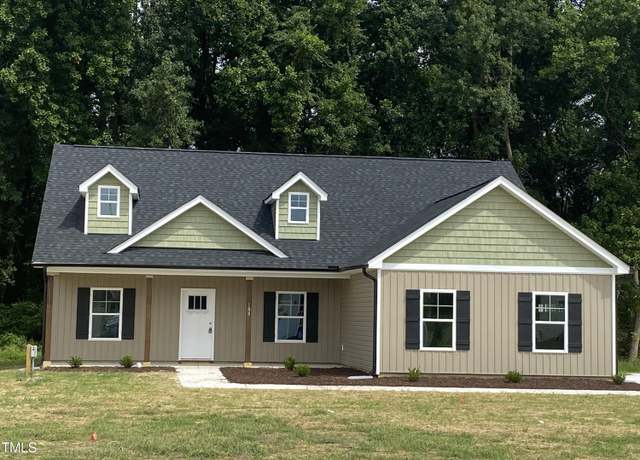 Property at 109 Chester Pl, Pikeville, NC 27863, 3 beds, 2 baths