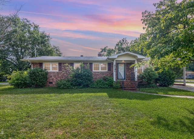 Property at 2141 Biltmore Dr, Fayetteville, NC 28304, 4 beds, 2 baths