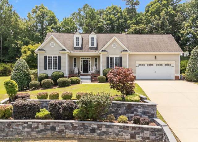 Property at 105 Desert Orchid Rd, Holly Springs, NC 27540, 3 beds, 2 baths
