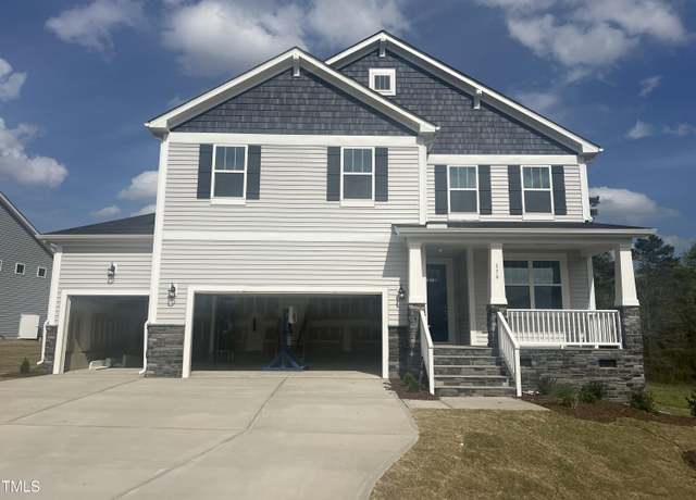 Property at 176 Golfview Ave, Benson, NC 27504, 4 beds, 3.5 baths