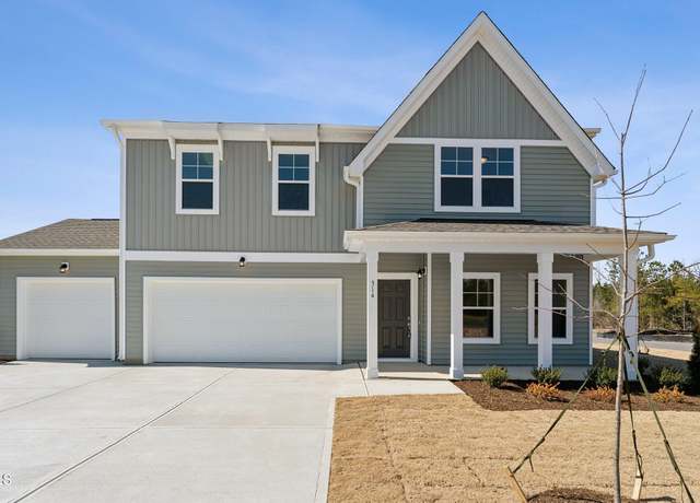 Property at 314 Enfield Dr, Carthage, NC 28327, 4 beds, 2.5 baths
