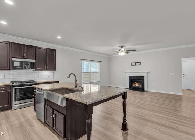 Property at 233 Stone River Dr, Wendell, NC 27591, 3 beds, 2 baths