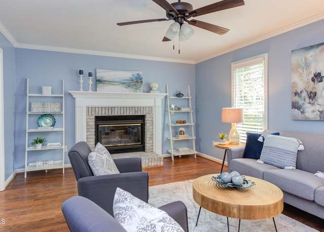 Property at 7 Hitching Rack Ct, Durham, NC 27713, 3 beds, 2.5 baths