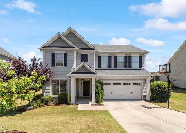 Property at 713 Apalachia Lake Dr, Fuquay Varina, NC 27526, 4 beds, 2.5 baths
