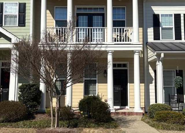 Property at 1010 Christopher Dr, Chapel Hill, NC 27517, 2 beds, 2.5 baths