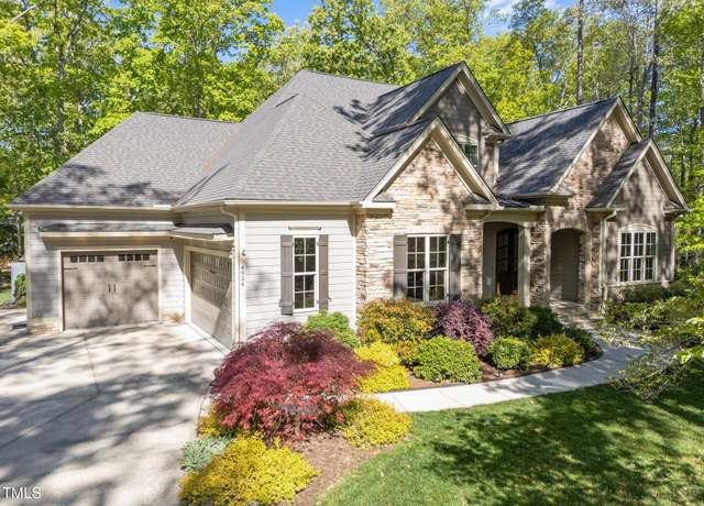 Property at 4924 Theys Rd, Raleigh, NC 27606, 4 beds, 4.5 baths