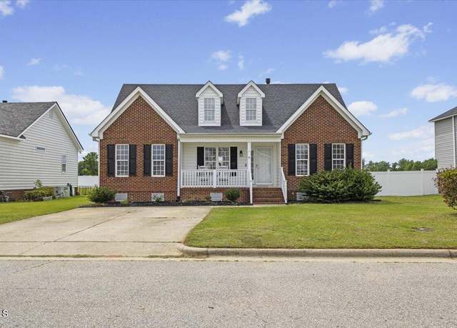 Property at 1104 Cross Creek Dr, Nashville, NC 27856, 3 beds, 2 baths