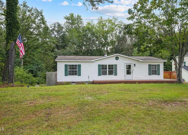 Property at 579 Lakerun Dr, Bunnlevel, NC 28323, 3 beds, 2 baths