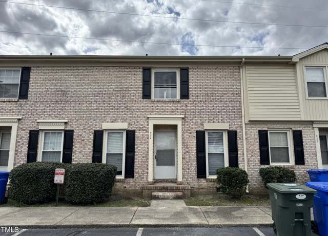 Property at 414 Cumbrian Ct, Fayetteville, NC 28314, 3 beds, 2 baths