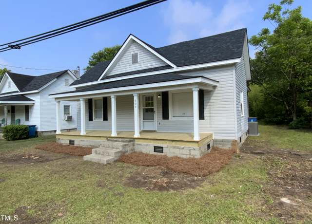 Property at 609 N Magnolia Ave, Dunn, NC 28334, 2 beds, 1 bath