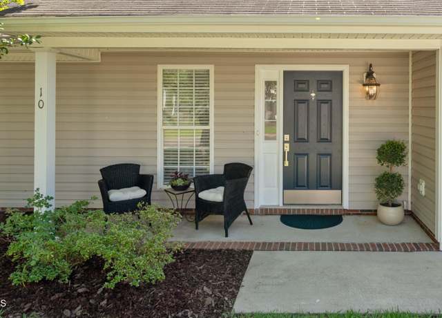Property at 10 N Berrymeadow Ln, Durham, NC 27703, 3 beds, 2 baths