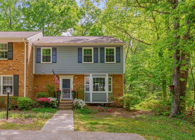 Property at 225 Bay Dr, Cary, NC 27511, 3 beds, 2.5 baths