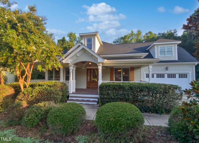 Property at 521 Lake Gaston Dr, Fuquay Varina, NC 27526, 4 beds, 3 baths