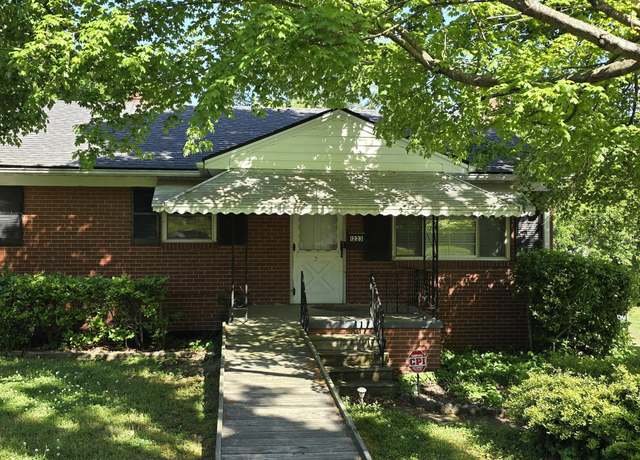Property at 1223 Wallace St, Burlington, NC 27215, 4 beds, 1.5 baths