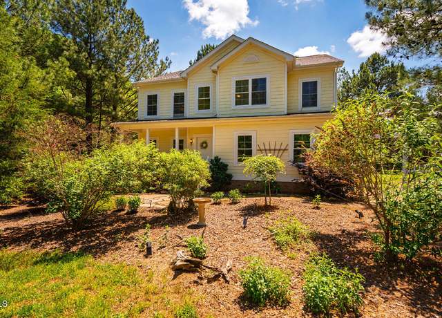 Property at 815 Solitude Pt, Chapel Hill, NC 27516, 3 beds, 2.5 baths