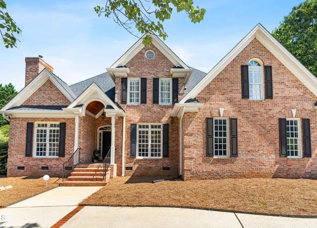 Property at 619 Baybush Dr, Raleigh, NC 27615, 4 beds, 3.5 baths