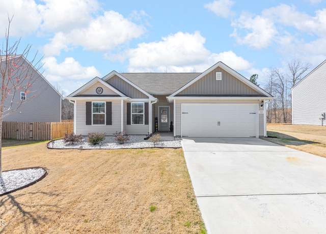 Property at 31 Harrow Ter, Roxboro, NC 27574, 3 beds, 2 baths