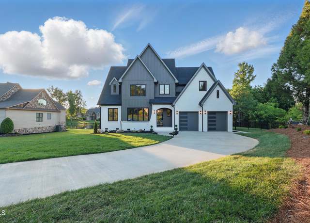 Property at 833 Dunleigh Dr, Burlington, NC 27215, 5 beds, 4 baths
