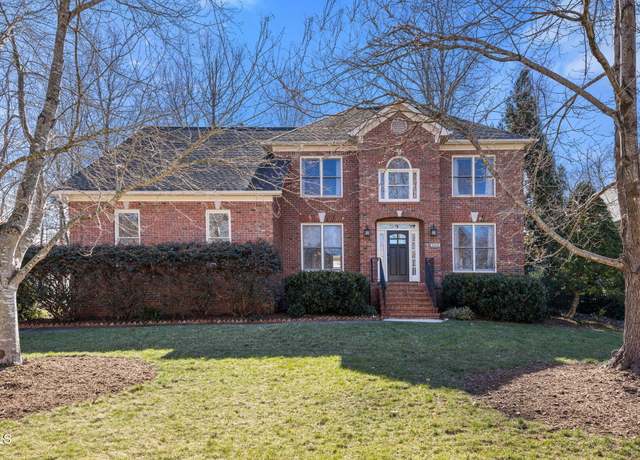 Property at 6410 Clubside Dr, Whitsett, NC 27377, 5 beds, 3.5 baths