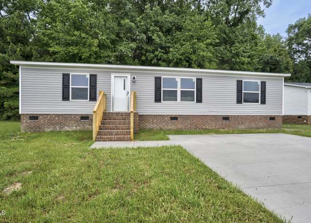 Property at 332 Eastfield Dr, Rocky Mount, NC 27801, 3 beds, 2 baths