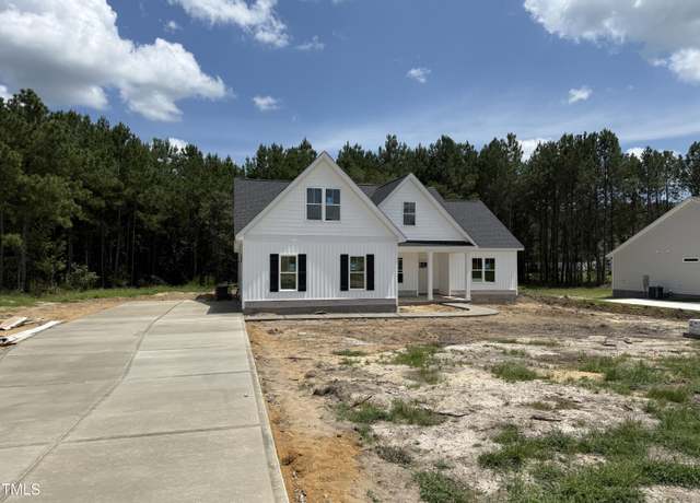 Property at 610 Tuscany Cir, Princeton, NC 27569, 3 beds, 2 baths