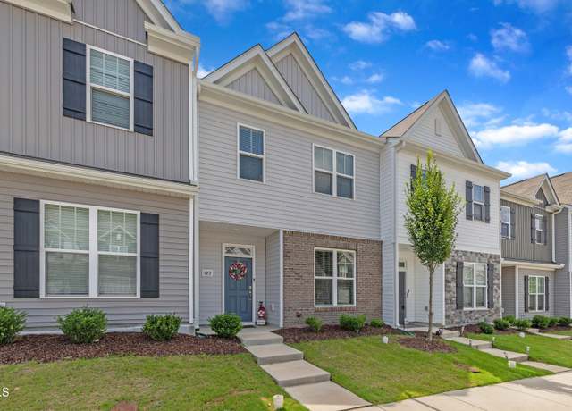 Property at 122 Enterprise Dr, Clayton, NC 27520, 3 beds, 2.5 baths