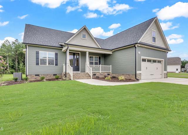 Property at 25 Sanders Farm Dr, Smithfield, NC 27577, 3 beds, 3 baths