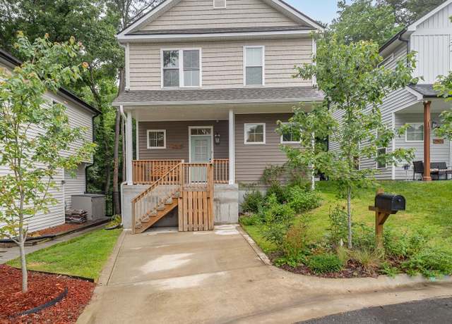 Property at 2801b Cannada Ave, Durham, NC 27704, 3 beds, 2.5 baths