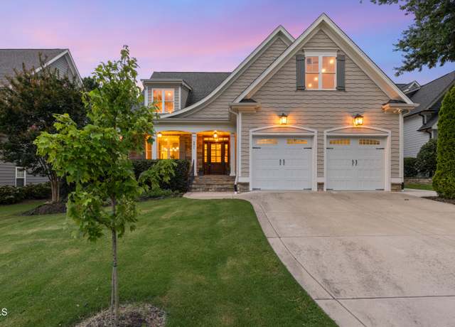 Property at 5811 Shawood Dr, Raleigh, NC 27609, 4 beds, 3.5 baths