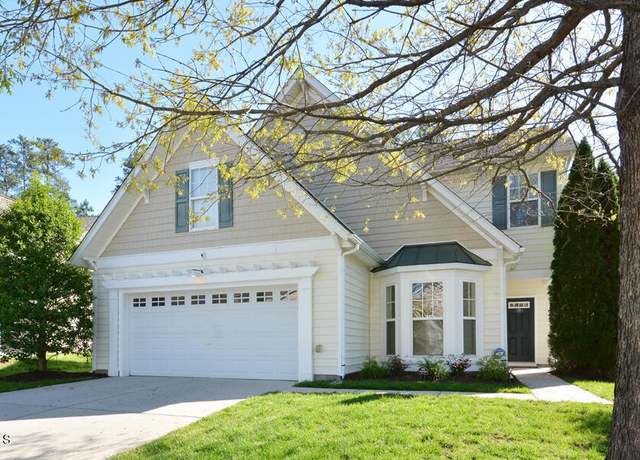 Property at 1914 Woodsdale Dr, Durham, NC 27703, 3 beds, 2.5 baths
