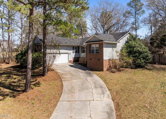 Property at 201 Wilshire Ln, Raeford, NC 28376, 3 beds, 2 baths