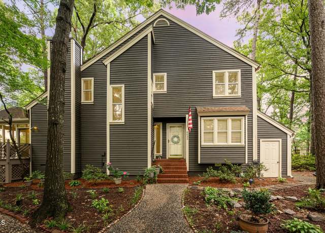 Property at 6035 Sentinel Dr, Raleigh, NC 27609, 4 beds, 2.5 baths