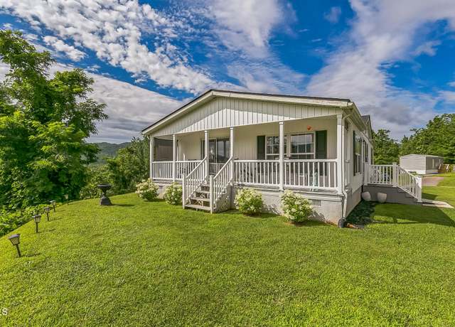 Property at 55 Bright Hope Rd, Black Mountain, NC 28711, 3 beds, 2 baths