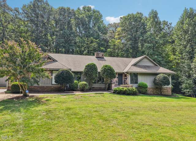 Property at 12812 Lindley Dr, Raleigh, NC 27614, 4 beds, 4 baths