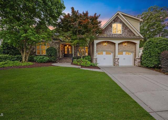 Property at 2507 Mayview Rd, Raleigh, NC 27607, 4 beds, 3.5 baths