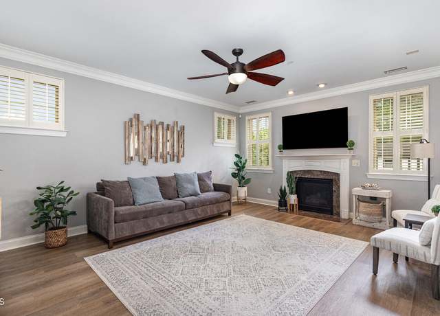 Property at 1209 Shasta Daisy Dr, Wake Forest, NC 27587, 4 beds, 3.5 baths