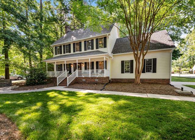 Property at 1005 Stuart Dr, Mebane, NC 27302, 4 beds, 2.5 baths