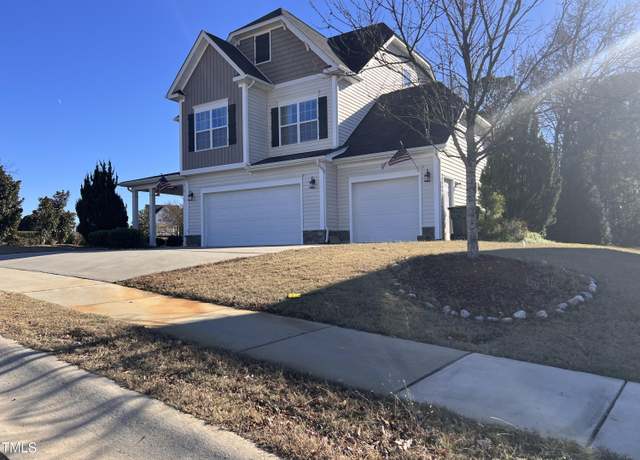 Property at 374 W Falcon Ct, Clayton, NC 27520, 4 beds, 2.5 baths
