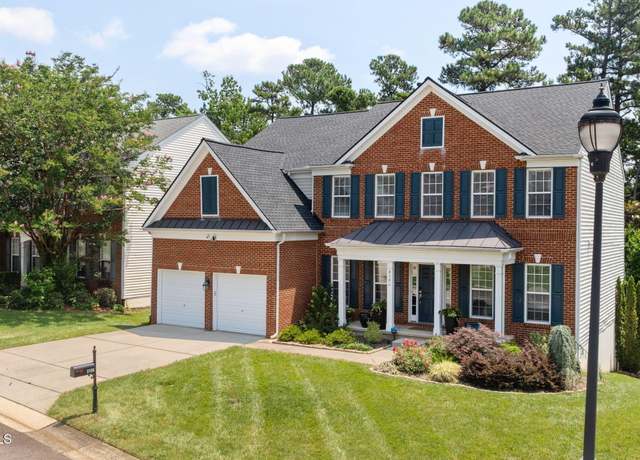 Property at 8106 Sommerwell St, Raleigh, NC 27613, 5 beds, 4 baths