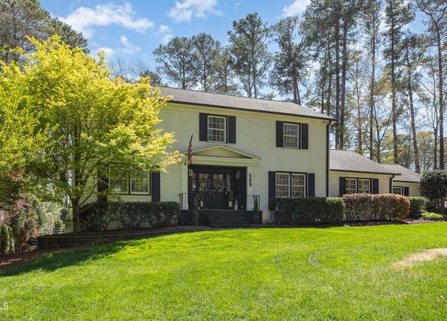 Property at 509 Queensferry Rd, Cary, NC 27511, 5 beds, 4.5 baths