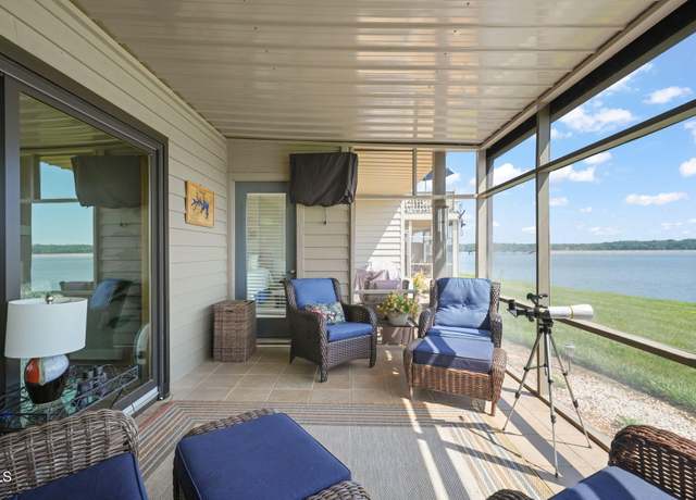Property at 40 The Moorings, Clarksville, VA 23927, 3 beds, 2 baths