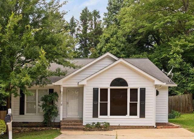Property at 2912 Enson Pl, Raleigh, NC 27603, 3 beds, 2 baths