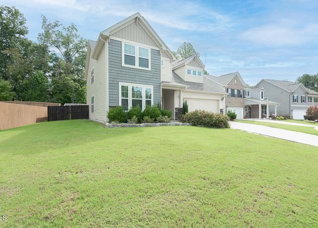 Property at 623 Heartpine Dr, Mebane, NC 27302, 4 beds, 3 baths