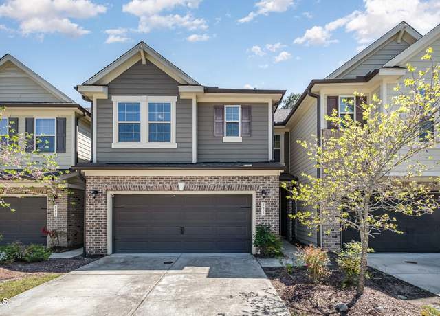 Property at 521 Rockcastle Dr, Cary, NC 27519, 3 beds, 2.5 baths