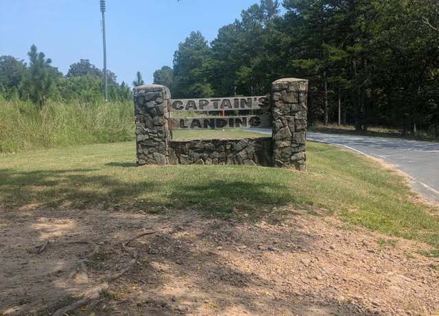 Property at 999 Natchez Trce, Fuquay Varina, NC 27526