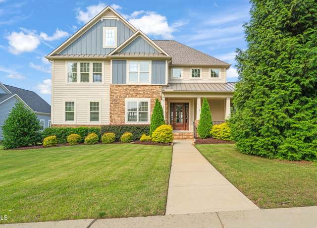 Property at 900 Green Oaks Pkwy, Holly Springs, NC 27540, 5 beds, 5 baths