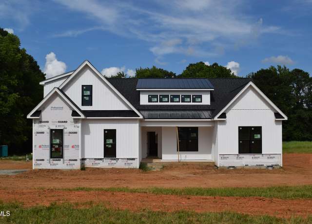 Property at 4330 Medicus Ln, Franklinton, NC 27525, 4 beds, 3 baths