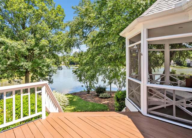 Property at 81002 Alexander, Chapel Hill, NC 27517, 5 beds, 4.5 baths