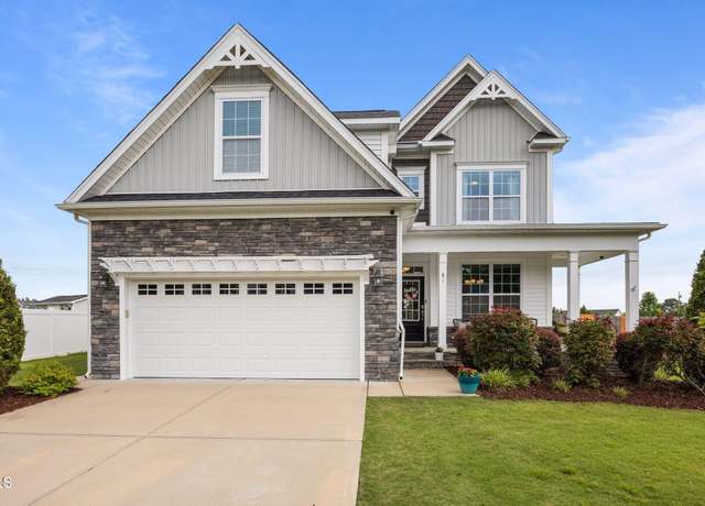 Property at 81 Dot Ct, Fuquay Varina, NC 27526, 4 beds, 3 baths