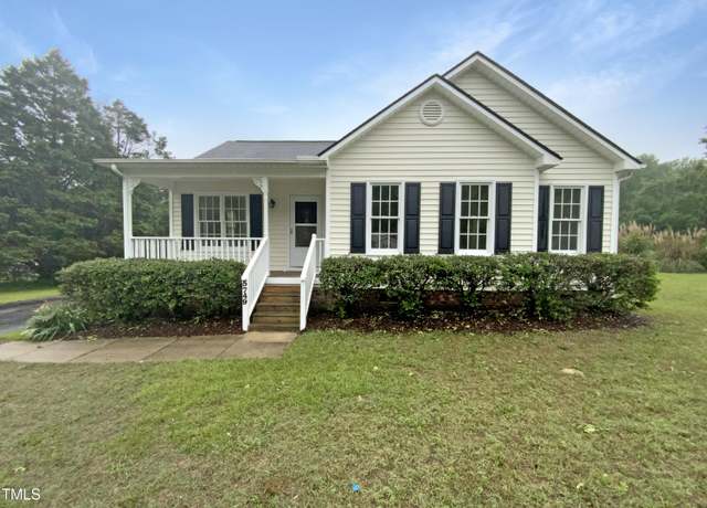 Property at 5749 Stone Crystal Dr, Fuquay Varina, NC 27526, 3 beds, 2 baths